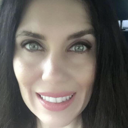 Single Arab woman in Orlando, FL, United States