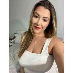 Single Arab woman in Frankfurt am Main, Germany, Germany