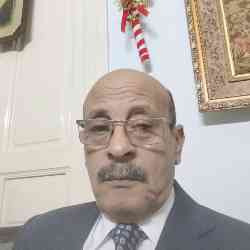 Single Arab man in محافظة البحر الأحمر, محافظة البحر الأحمر, Egypt