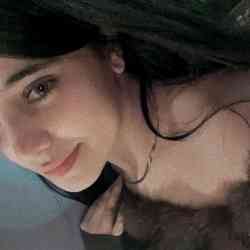 Single Arab woman in Cairo, Egypt, Egypt