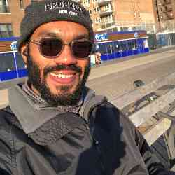 Single Arab man in New York, NY, United States