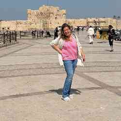 Single Arab woman in Charlotte, NC, United States