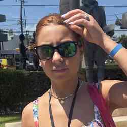 Single Arab woman in Düsseldorf, Germany, Germany