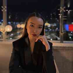 Single Arab woman in Amman, Amman Governorate, Jordan