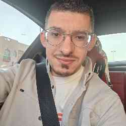 Single Arab man in Dubai, United Arab Emirates, United Arab Emirates