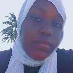 Single Arab woman in Mombasa, Kenya, Kenya
