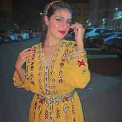 Single Arab woman in Anfa, Maroc, Morocco