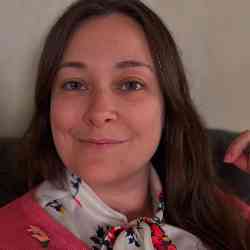 Single Arab woman in Charlotte, NC, United States