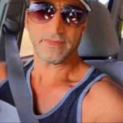 Single Arab man in Melbourne, VIC, Australia