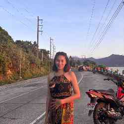 Single Arab woman in Casiguran, Aurora, Philippines