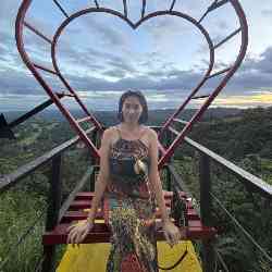 Single Arab woman in Casiguran, Aurora, Philippines
