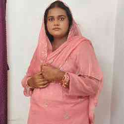 Single Arab woman in Pandua, West Bengal, India