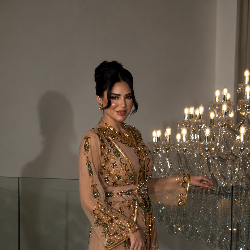 Single Arab woman in Toronto, ON, Canada