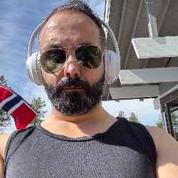 Single Arab man in Oslo, Norway, Norway