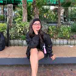 Single Arab woman in Bulacan, Philippines, Philippines