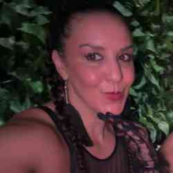 Single Arab woman in Amsterdam, Nederland, Netherlands