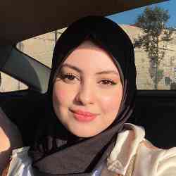 Single Arab woman in Mirfa, Abu Dhabi, United Arab Emirates