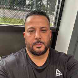 Single Arab man in Dearborn, MI, United States