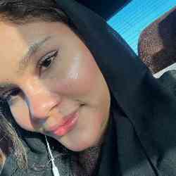 Single Arab woman in المدينة المنورة, السعودية, Saudi Arabia