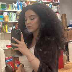 Single Arab woman in Maastricht, Netherlands, Netherlands