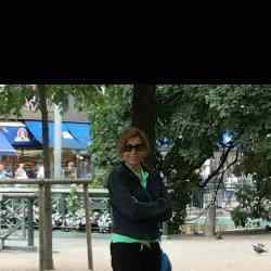 Single Arab woman in New Cairo City, Egypt, Egypt