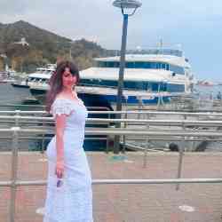 Single Arab woman in Plattsburgh, NY, United States
