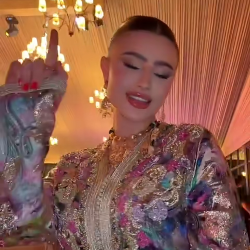Single Arab woman in ضليع رشيد, Arabie saoudite, Saudi Arabia