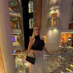 Single Arab woman in Christchurch, New Zealand, New Zealand