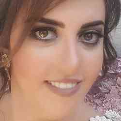 Single Arab woman in Calgary, AB, Canada
