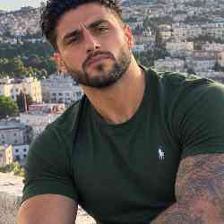 Single Arab man in Greater Amman Municipality, الأردن, Jordan