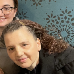 Single Arab woman in Dearborn, MI, United States