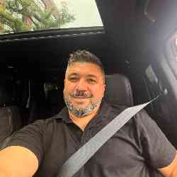 Single Arab man in Toronto, ON, Canada