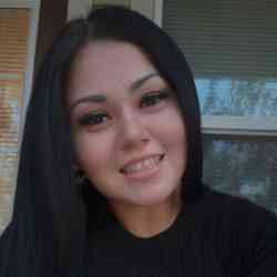 Single Arab woman in Brownsville, TX, United States