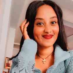 Single Arab woman in Addis Ababa, Ethiopia, Ethiopia