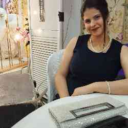 Single Arab woman in Tunis, Tunisie, Tunisia