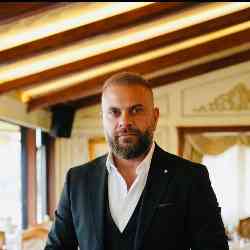 Single Arab man in Jbeil District, Lebanon, Lebanon