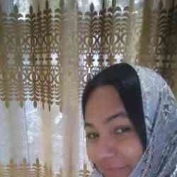 Single Arab woman in Душанбе, Таджикистан, Tajikistan