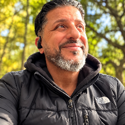 Single Arab man in Dearborn, Michigan, United States