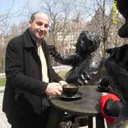 Single Arab man in Philadelphia, Pennsylvania, United States