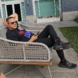 Single Arab man in San Diego, California, United States