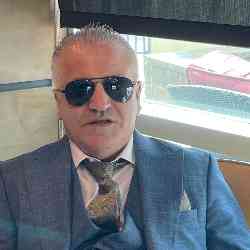 Single Arab man in NORTHRIDGE, California, United States