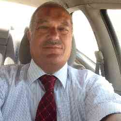 Single Arab man in Los Angeles, California, United States