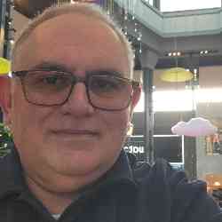 Single Arab man in Laval, Quebec, Canada