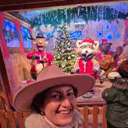 Single Arab woman in Dubai, Dubaj, United Arab Emirates