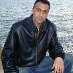 Single Arab man in Bousfer, Oran, Algeria