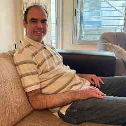 Single Arab man in Jal El Dib, Mount Lebanon Governorate, Lebanon