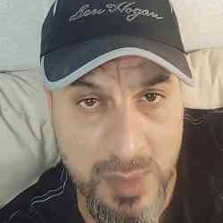 Single Arab man in Calgary, Alberta, Canada