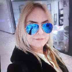 Single Arab woman in Casablanca, Casablanca-Settat, Morocco