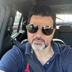 Single Arab man in Dubai, Dubai, United Arab Emirates