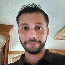 Single Arab man in Dearborn, Michigan, United States